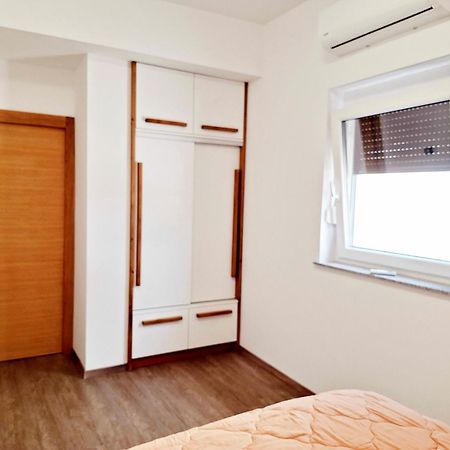 Apartments Roko Изола Екстериор снимка