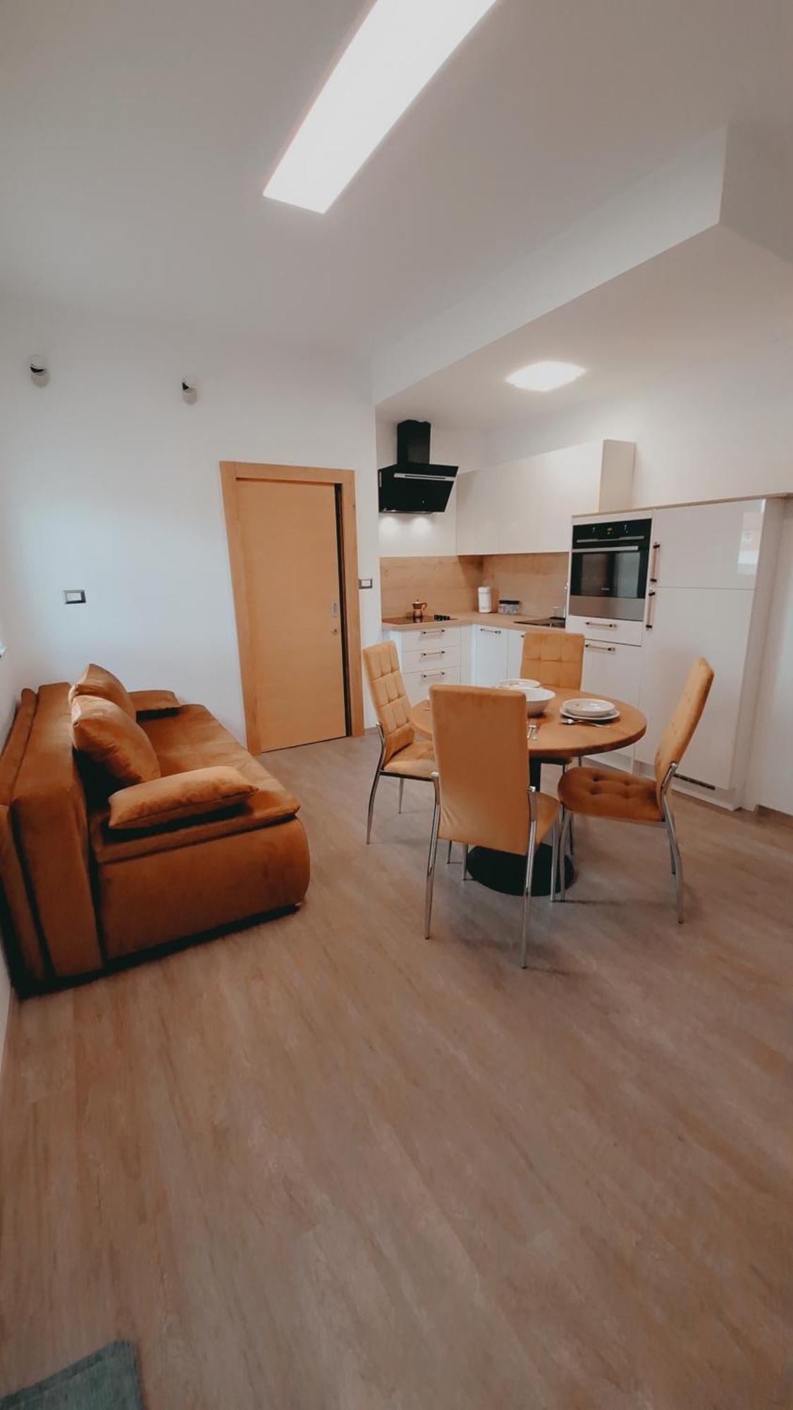 Apartments Roko Изола Екстериор снимка